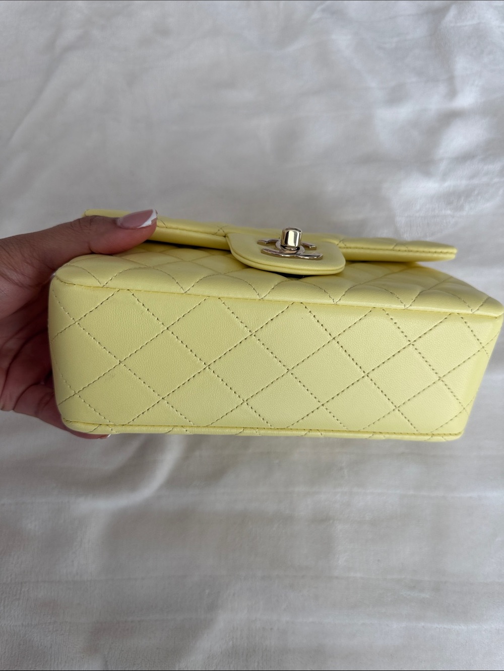 CHANEL Quilted Top-Handle Shoulder Bag in Pale Yellow - Picture 3 of 9